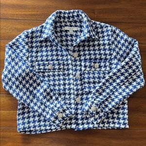 Blue and White Houndstooth Tweed Button-Down Shirt Jacket